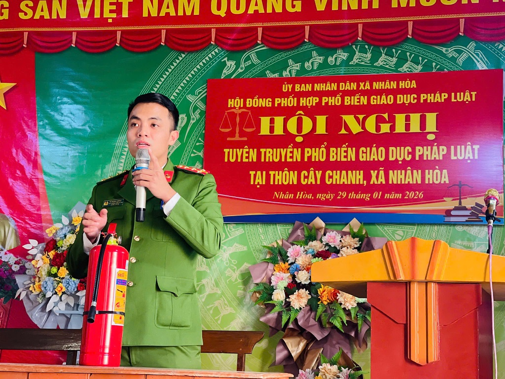 Buổi tuyên truyền diễn ra sôi nổi với nội dung và hình thức đa dạng, phong phú