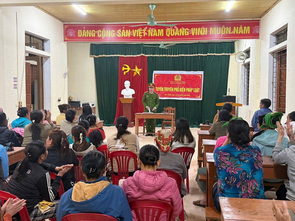 Toàn cảnh buổi tuyên truyền