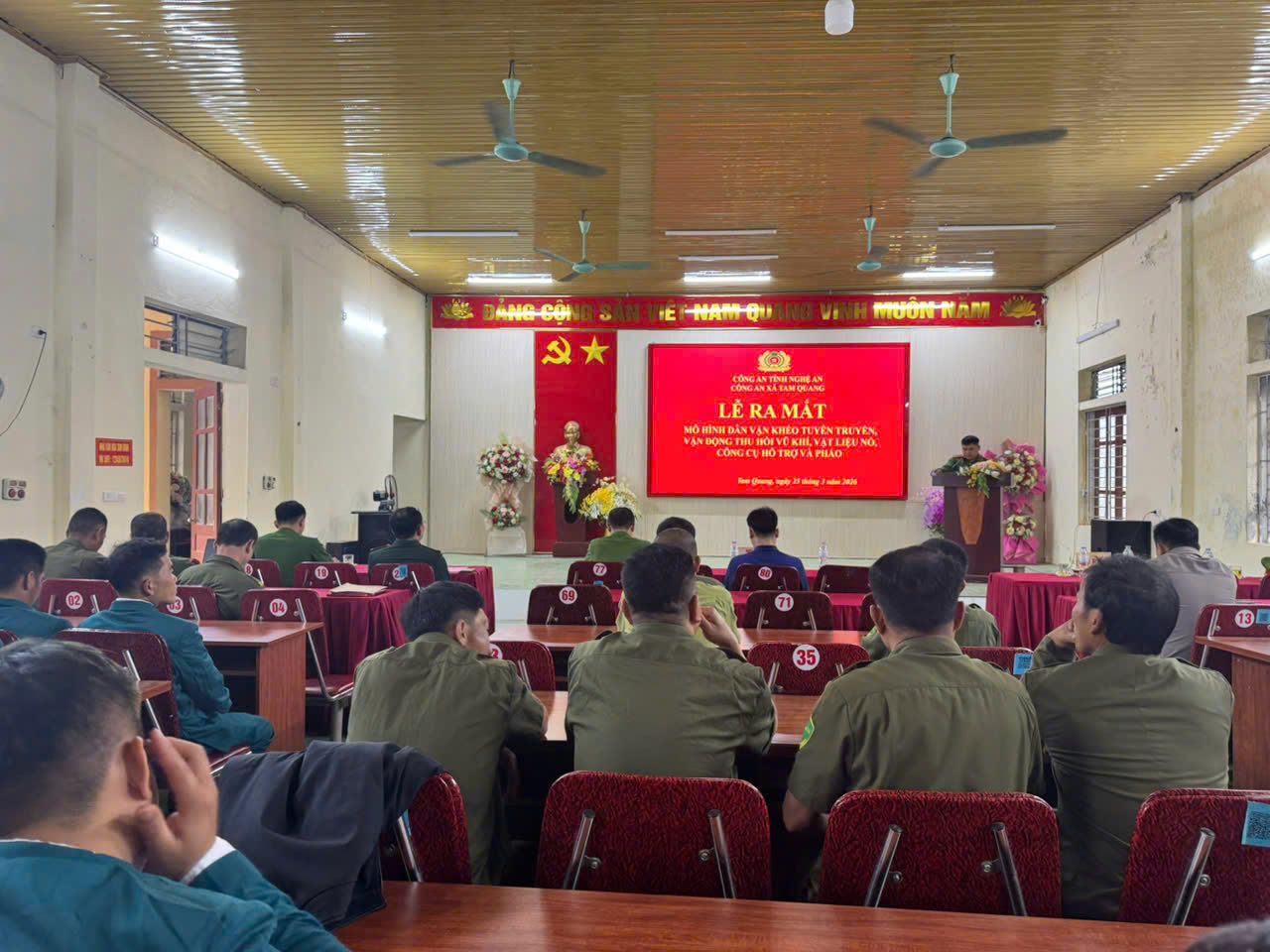            Toàn cảnh buổi lễ