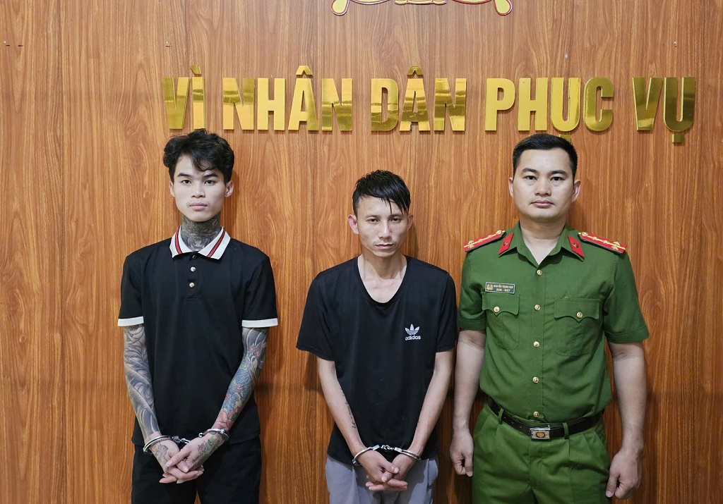 Bắt quả tang đối tượng tàng trữ trái phép chất ma túy