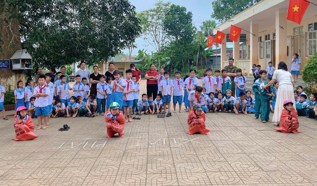 Hoạt động là dịp phát huy tinh thần xung kích, tình nguyện của tuổi trẻ Công an xã Tân An