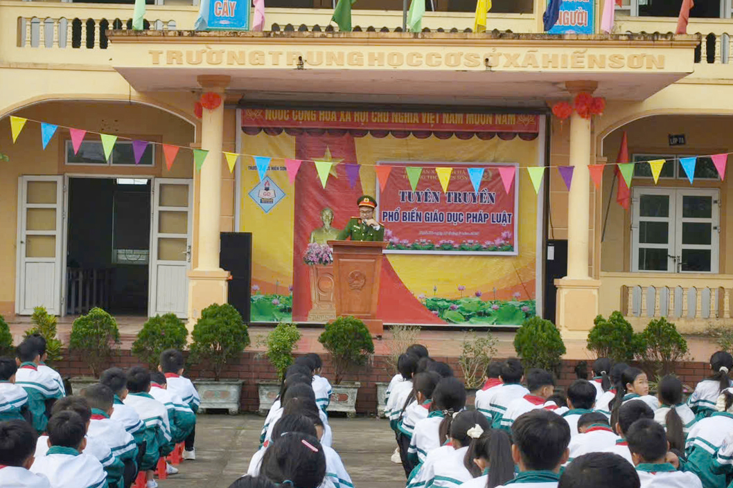 Toàn cảnh buổi tuyên truyền