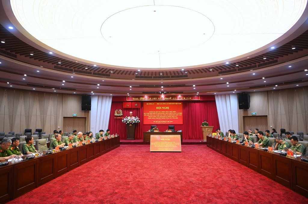 Toàn cảnh Hội nghị.