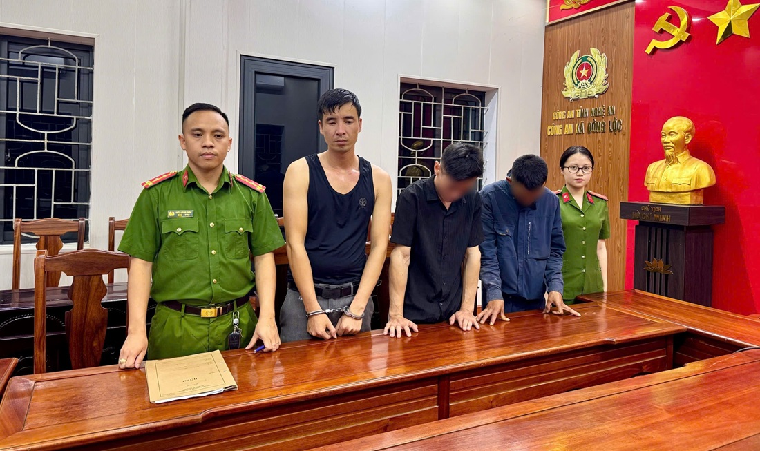 Công an xã Đông Lộc bắt đối tượng mua bán trái pháp chất ma túy