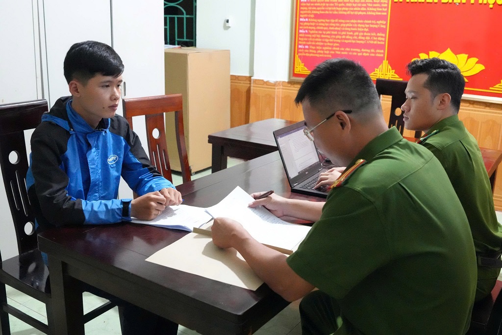 Cơ quan Công an làm việc với Nguyễn Đình Hảo