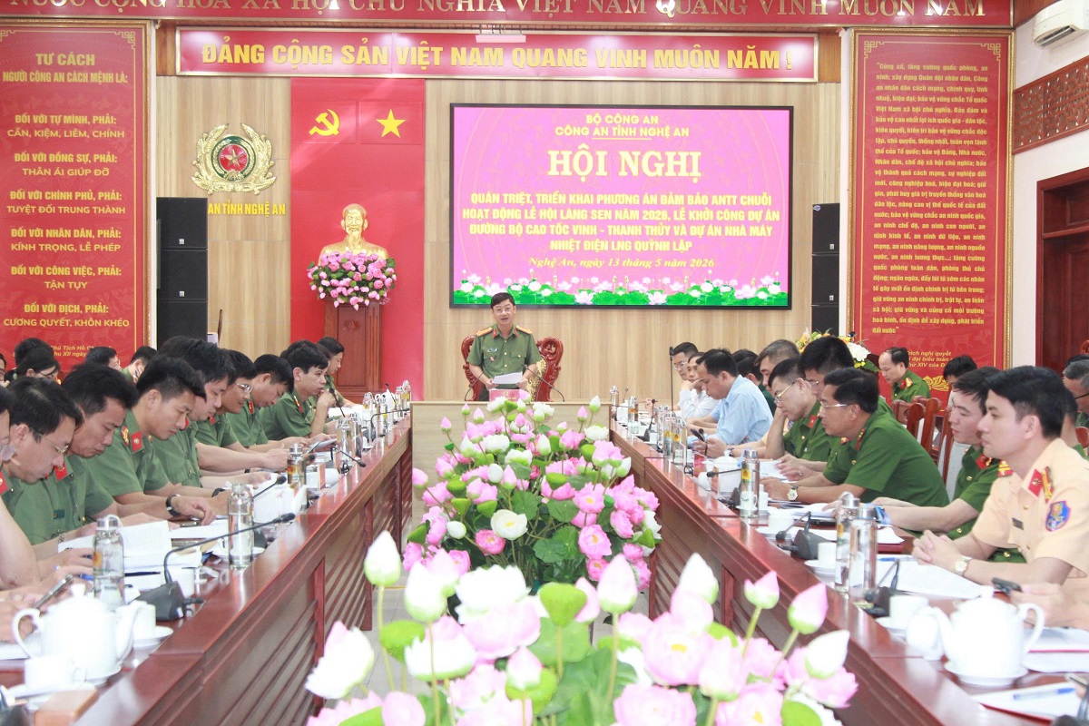 Toàn cảnh Hội nghị
