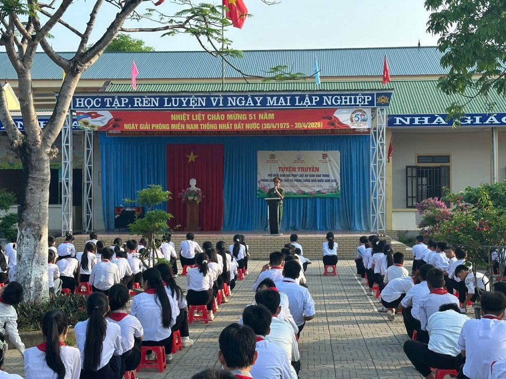 Toàn cảnh buổi tuyên truyền