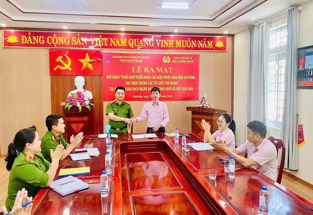 Ra mắt mô hình “Phối hợp triển khai các biện pháp bảo đảm an ninh, an toàn trong các tổ chức tín dụng” 