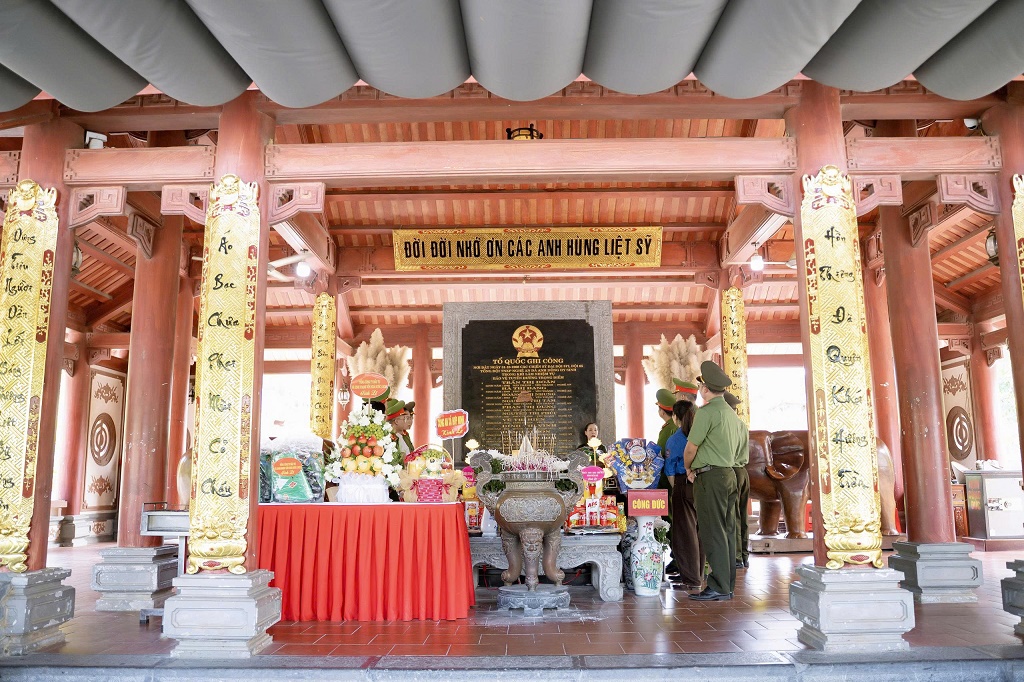 Tại tại Khu Di tích lịch sử Quốc gia Truông Bồn