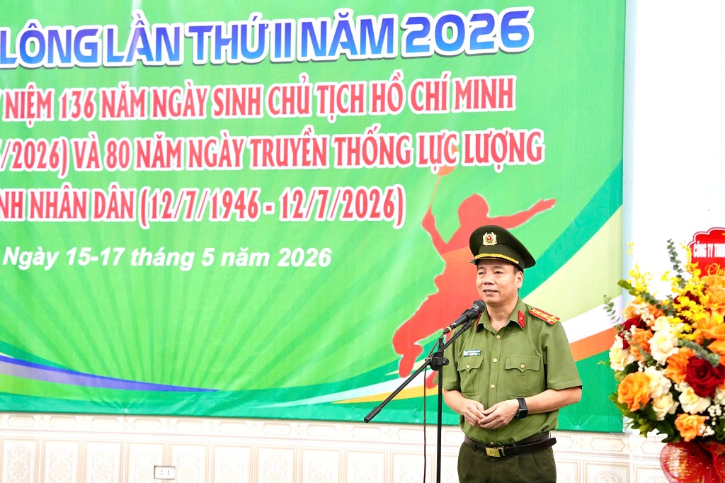Đồng chí Đại tá Nguyễn Trọng Khanh, Trưởng phòng Công tác chính trị Công an tỉnh, Trưởng Ban Tổ chức Giải phát biểu khai mạc 