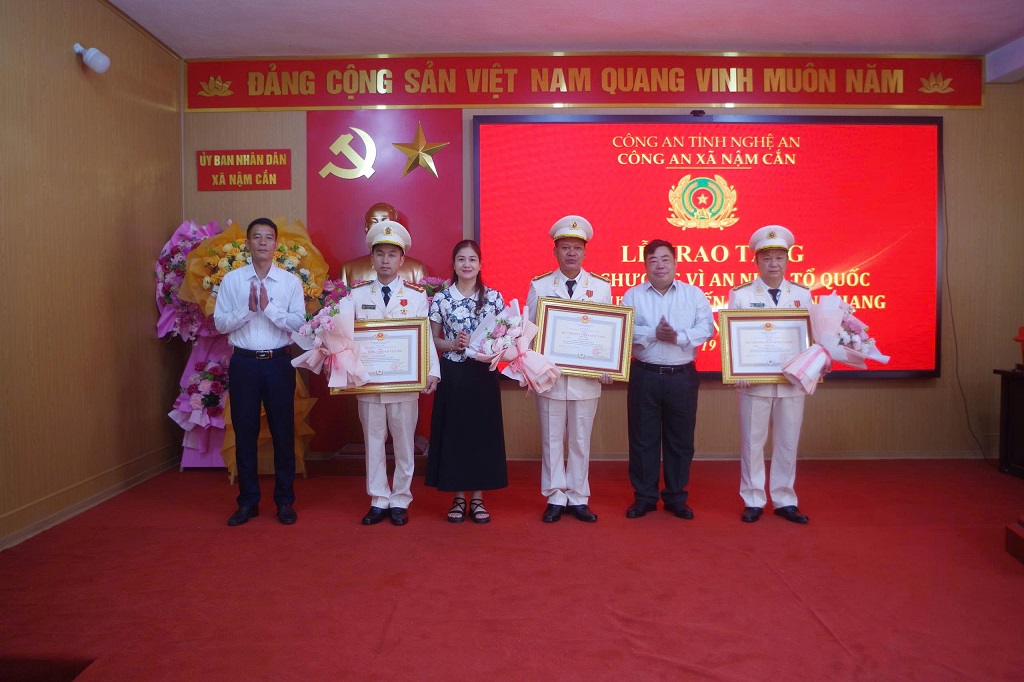 Toàn cảnh buổi lễ 