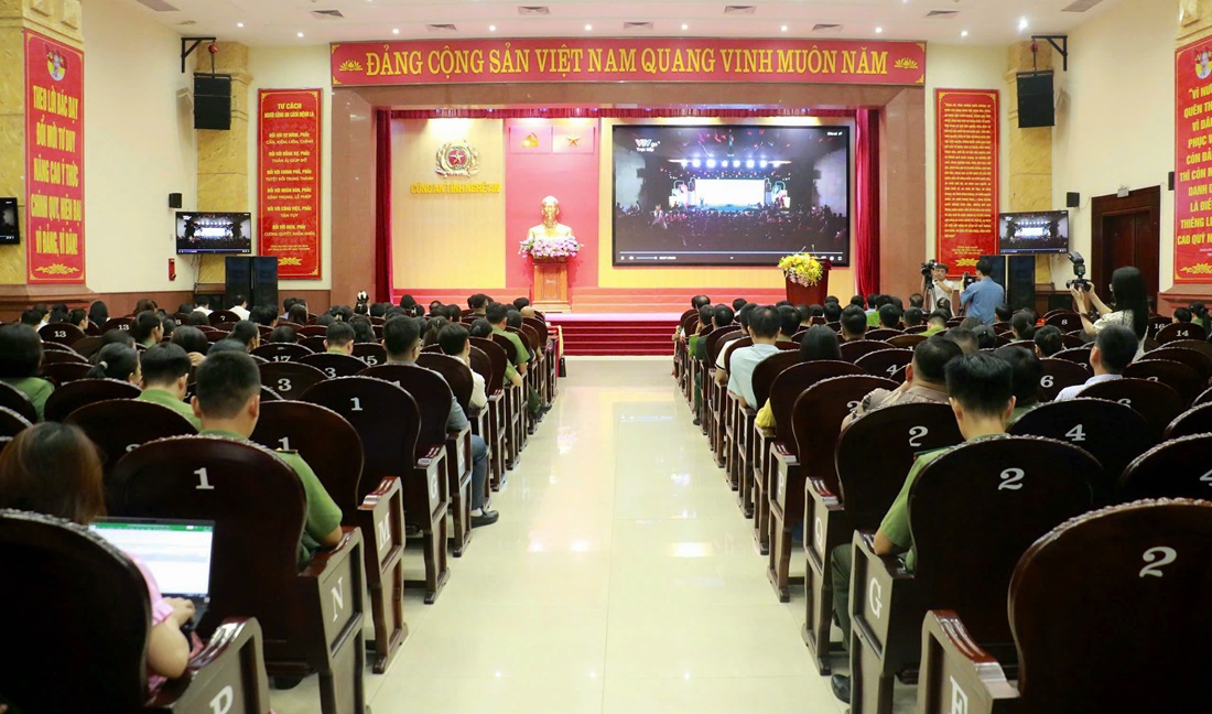 Toàn cảnh buổi lễ tại điểm cầu tỉnh Nghệ An