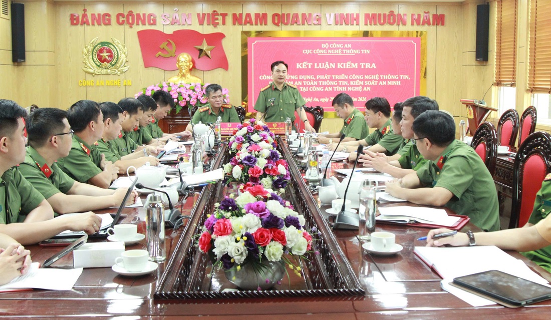 Toàn cảnh buổi làm việc