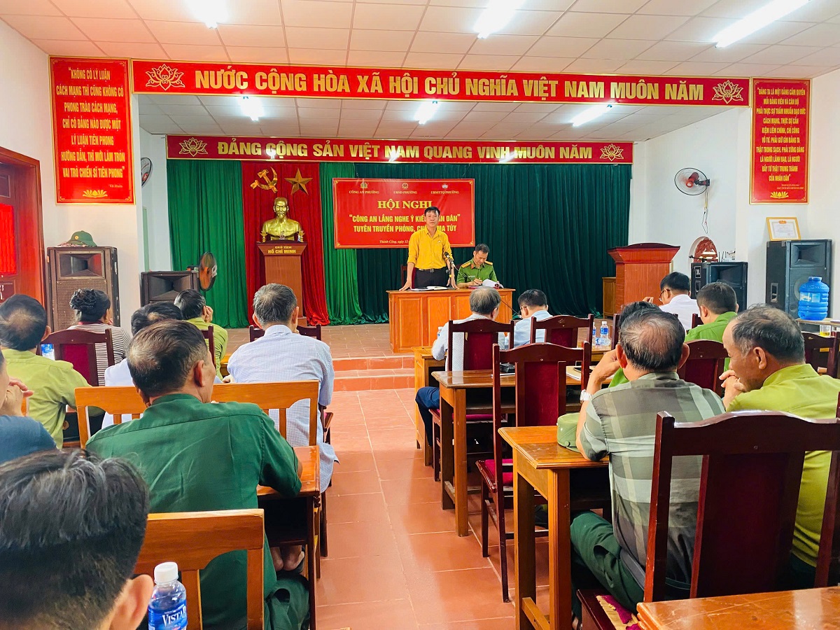 Công an phường Cửa Lò tổ chức Diễn đàn 