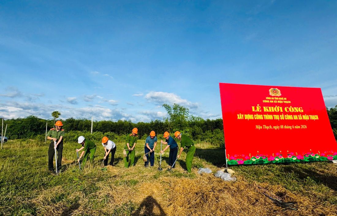 Khởi công xây dựng trụ sở