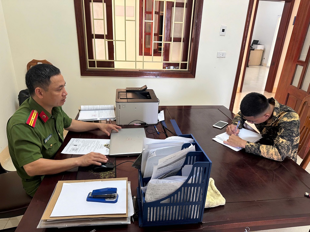 Công an xã tăng cường quản lý đối tượng thuộc diện quản lý tại cơ sở