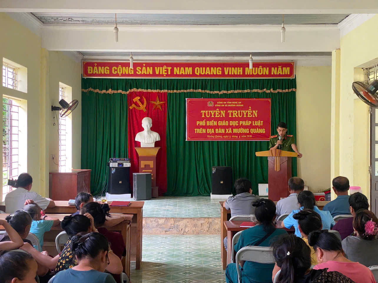 Toàn cảnh buổi tuyên truyền