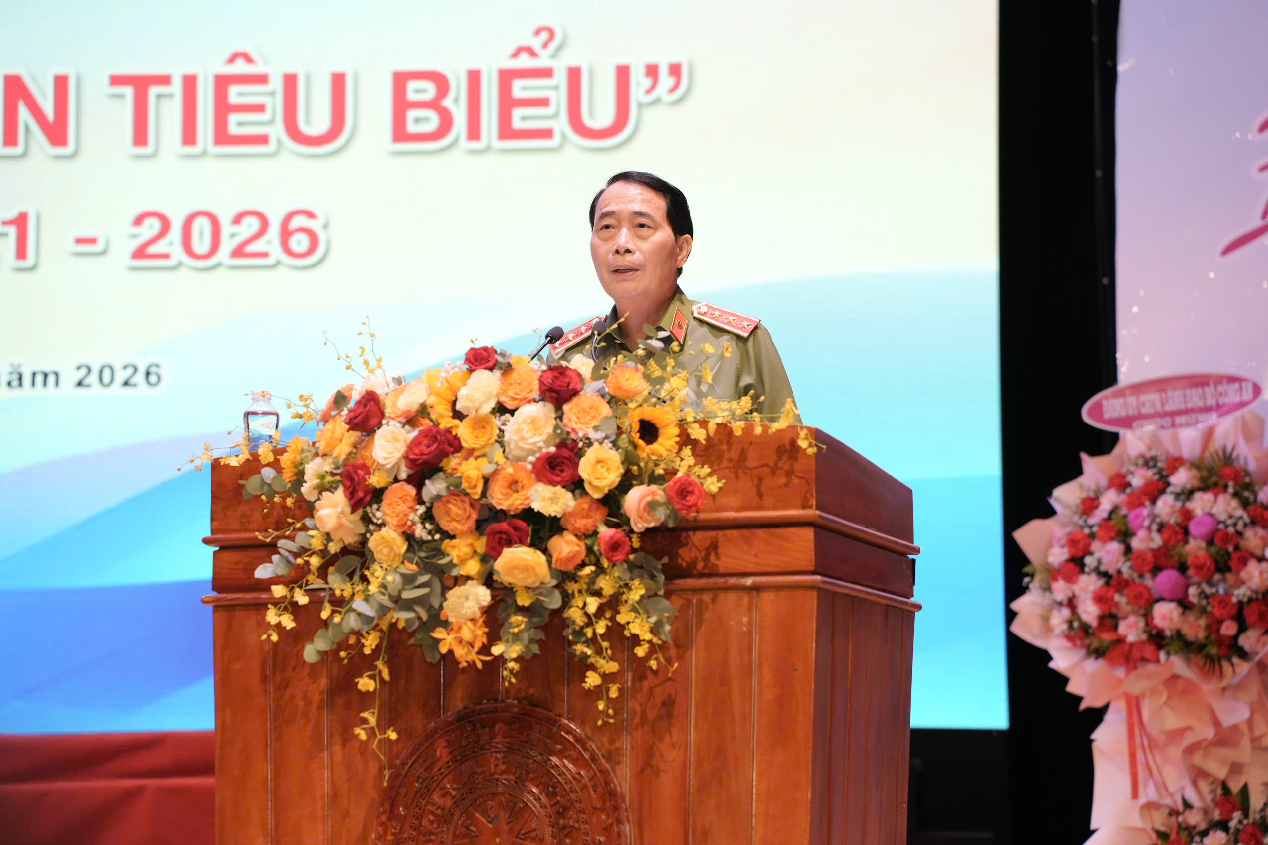Đồng chí Thượng tướng Lê Quốc Hùng - Thứ trưởng Bộ Công an phát biểu tại chương trình