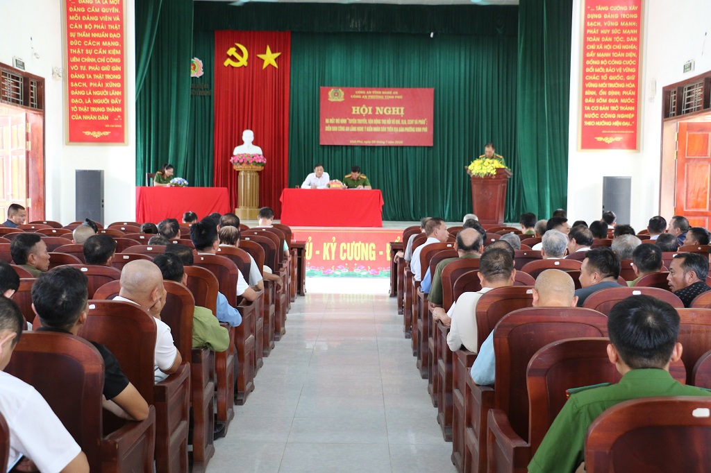 Công an phường Vinh Phú tổ chức Diễn đàn 