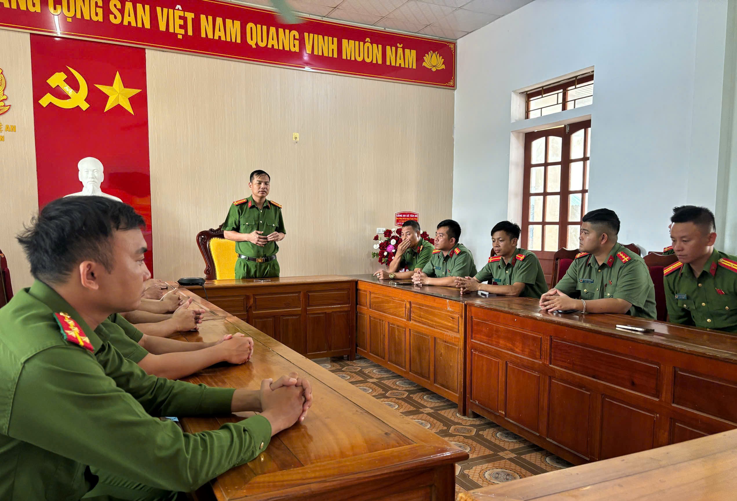 Toàn cảnh buổi toạ đàm
