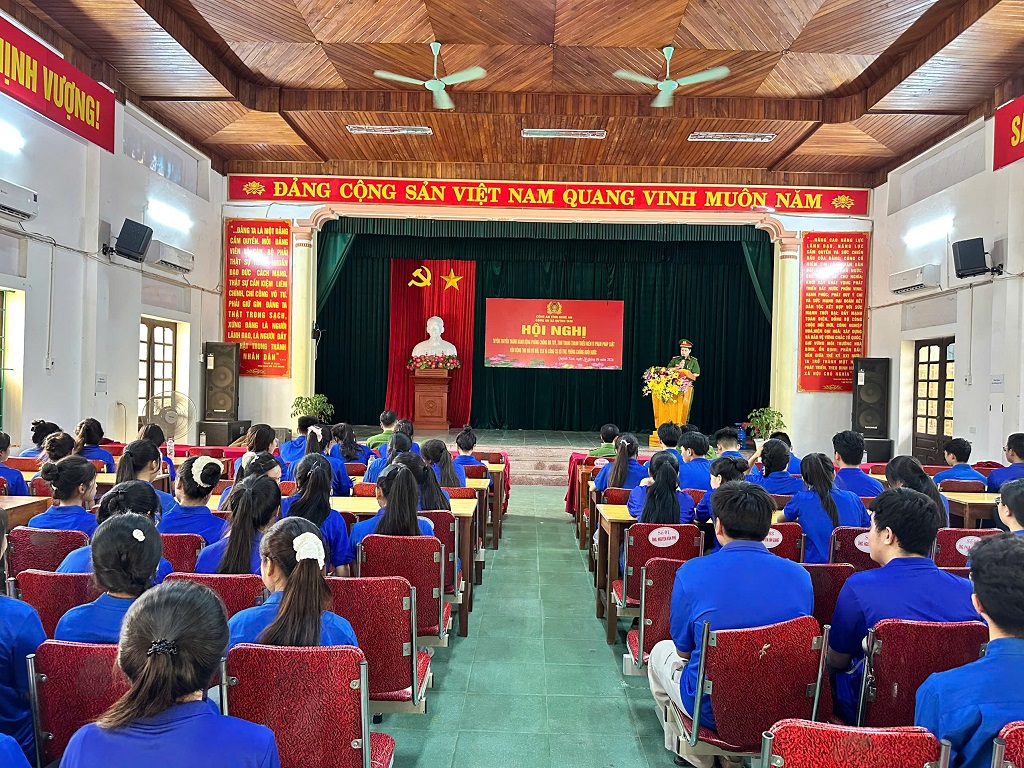 Toàn cảnh Hội nghị