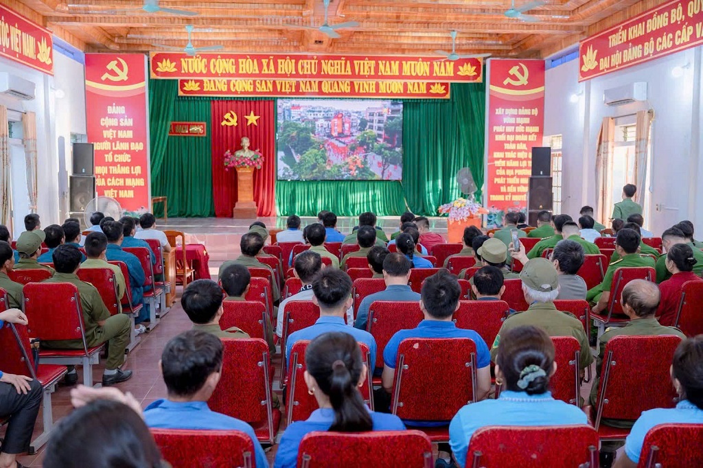 Toàn cảnh buổi lễ mít tinh