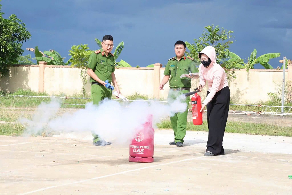 Một số hình ảnh tại buổi huấn luyện