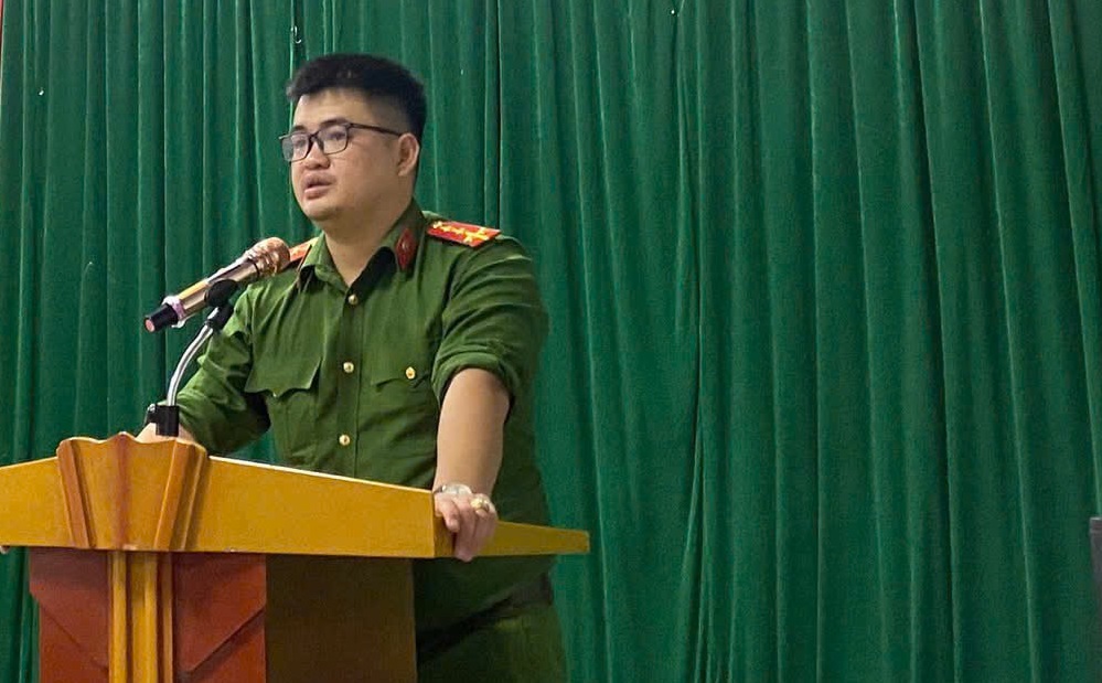 Công an xã tuyên truyền, phổ biến pháp luật