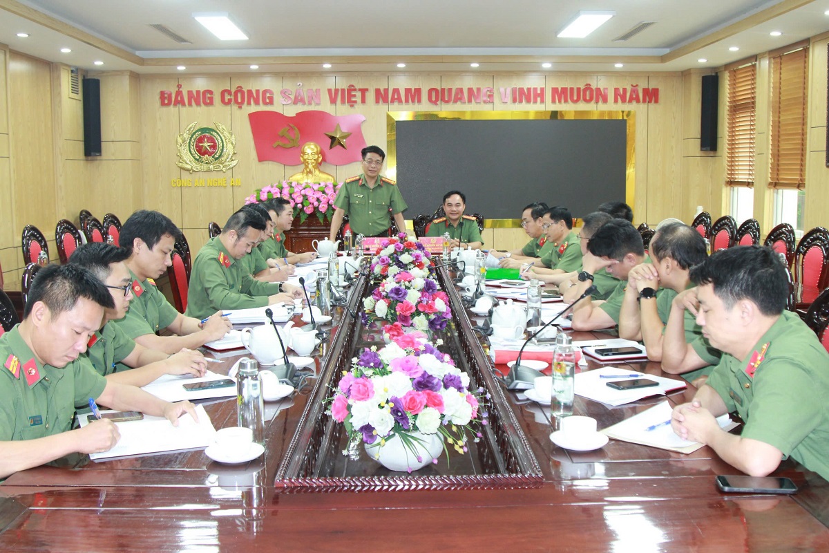 Toàn cảnh buổi làm việc