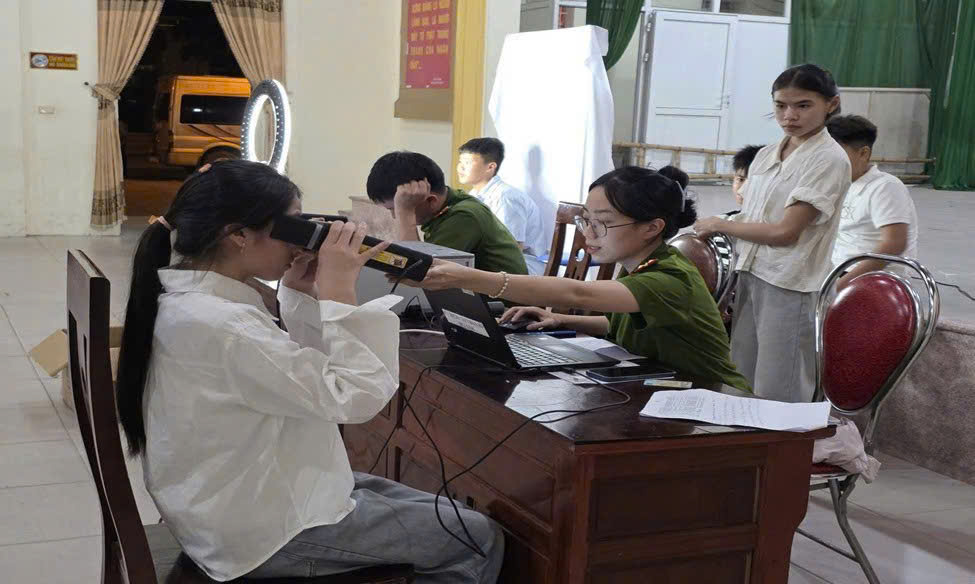 Tổ chức thu nhận căn cước lưu động