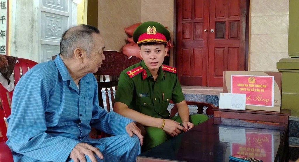 Công an xã tổ chức nhiều hoạt động nhân kỷ niệm 79 năm Ngày Thương binh - Liệt sĩ