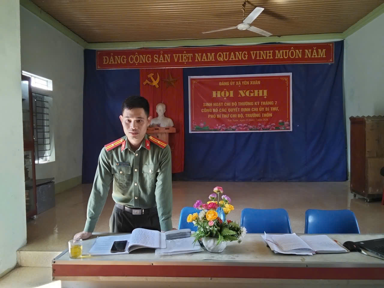 Công an xã tuyên truyền, phổ biến pháp luật
