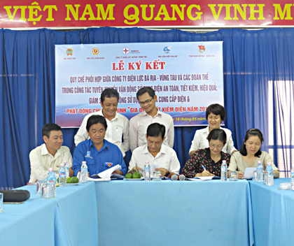Công ty Điện lực tỉnh BR-VT ký kết liên tịch công tác tuyên truyền với các tổ chức Hội CCB, Hội LHPN, Hội Nông dân và Đoàn thanh niên.