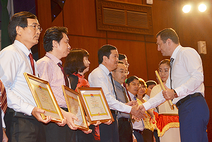 Ngày 28-12, Liên doanh Việt - Nga Vietsovpetro (VSP) đã tổ chức hội nghị tổng kết năm 2017, triển khai kế hoạch năm 2018.  