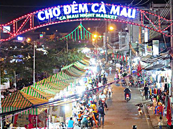 Chợ đêm Cà Mau, nét văn hóa mới hình thành.