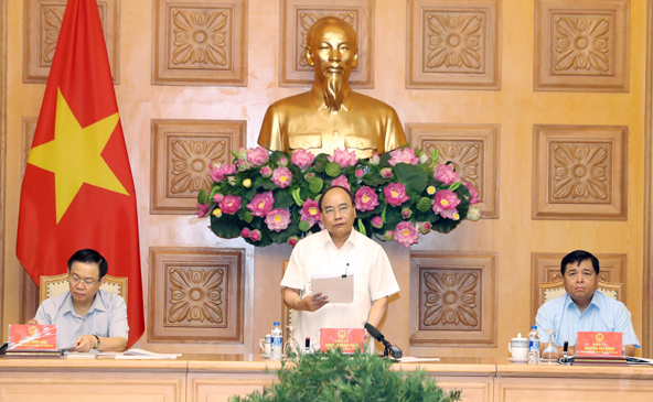Sáng 2-8-2018, tại Trụ sở Chính phủ, Thủ tướng Nguyễn Xuân Phúc chủ trì phiên họp Ban Chỉ đạo quốc gia về cơ cấu lại nền kinh tế, đổi mới mô hình tăng trưởng. 