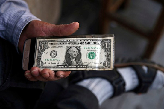 Mỹ tái áp đặt vòng trừng phạt tài chính đầu tiên đối với Iran ngày 6-8.  Ảnh: Washington Post.