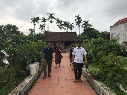 Nhà riêng của ông Nguyễn Văn Lũy (Chủ tịch Ủy ban lâm thời huyện Quảng Oai năm 1945), nay là nhà truyền thống xã Cổ Đô.