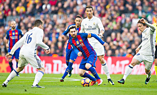 10 năm qua La Liga chứng kiến sự thống trị tuyệt đối của Barcelona và Real.