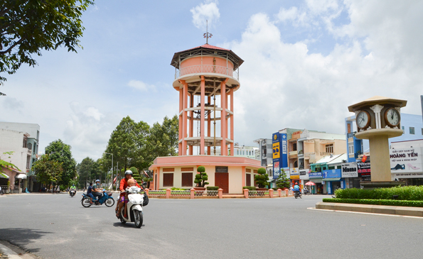 Khu vực Lầu nước (nay là Nhà Tròn) Bà Rịa-nơi diễn ra lễ mít tính vào sáng ngày 25-8-1945. Ảnh: MINH NHÂN