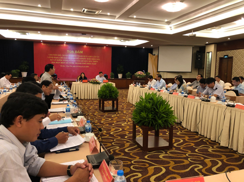 Quang cảnh buổi tọa đàm.