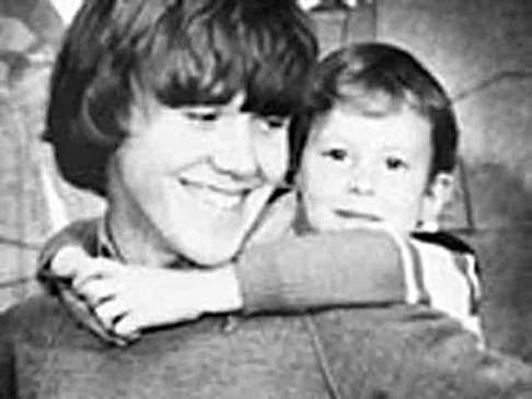 Nạn nhân Steven Stayner và Timothy White.
