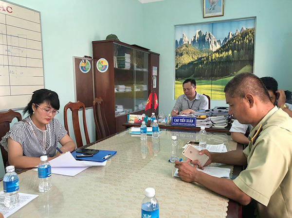 Cơ quan chức năng làm việc với bà Phạm Thị Thu Trang.