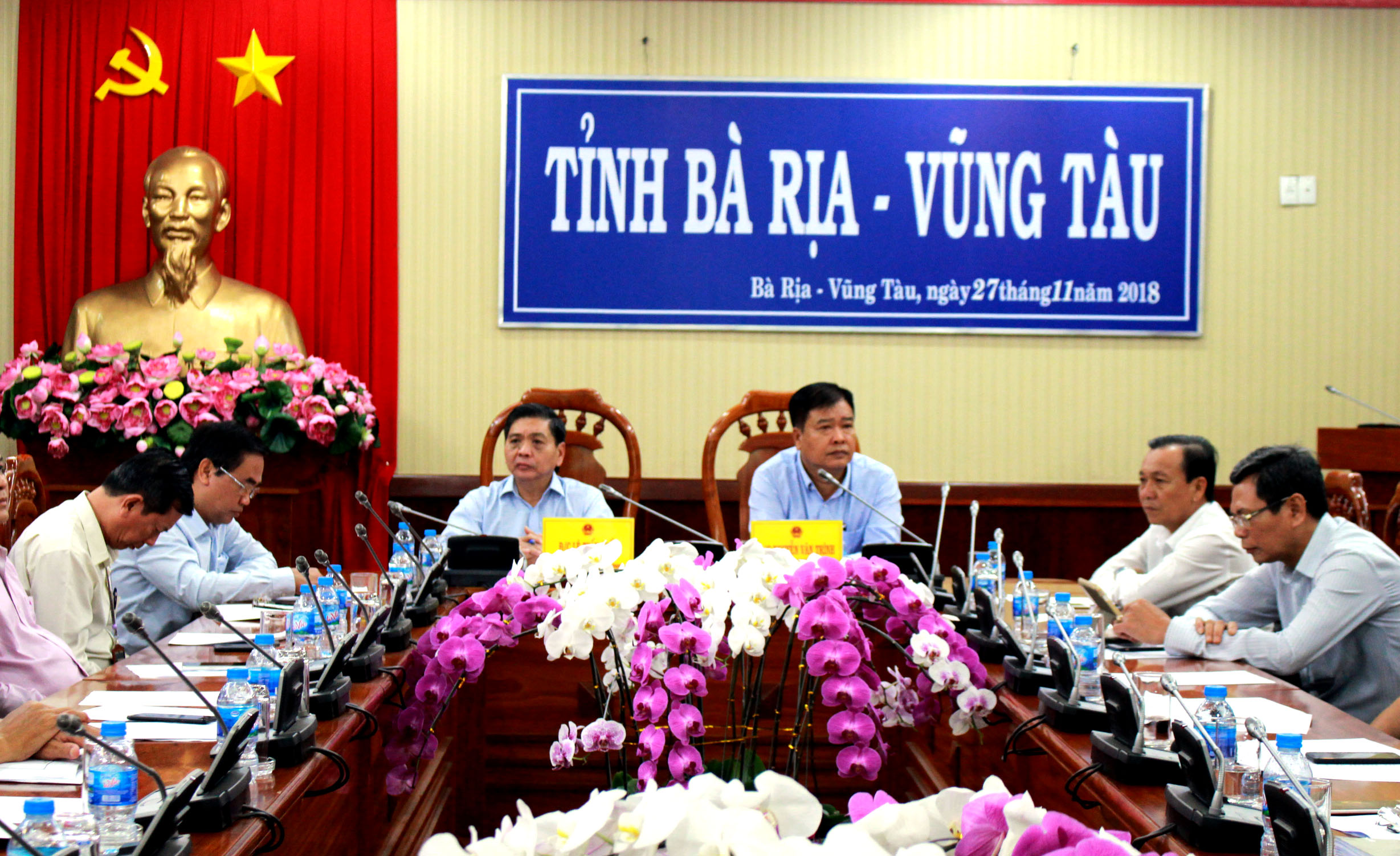 Đồng chí Nguyễn Văn Trình, Chủ tịch UBND tỉnh chủ trì hội nghị trực tuyến đầu cầu tỉnh BR-VT.