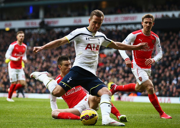Tottenham và  Arsenal đều khát khao chiến thắng để có một vé ở top 4.