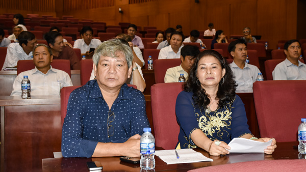 Các đại biểu dự hội thảo.