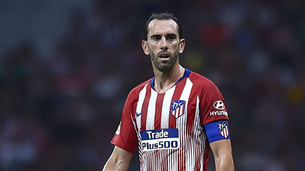 Diego Godin được hứa hẹn gia hạn, nhưng mãi chẳng thấy gì.