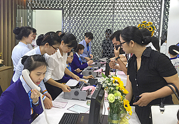 MobiFone đưa ra nhiều chương trình, gói cước ưu đãi để chăm sóc khách hàng tốt hơn sau chính sách chuyển mạng giữ số.