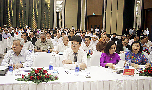 Các đại biểu tham dự hội nghị.  