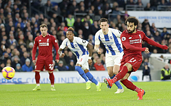 Bàn thắng duy nhất trên chấm phạt đền của Salah trong trận gặp Brighton.
